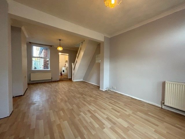 Property photo 2 of 10 Living Room