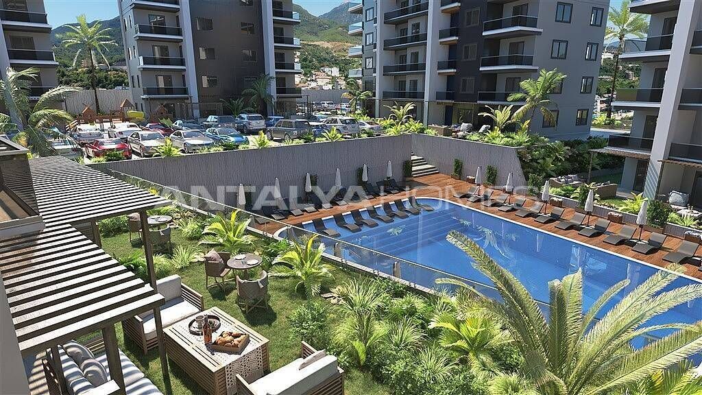 Property photo 2 of 28