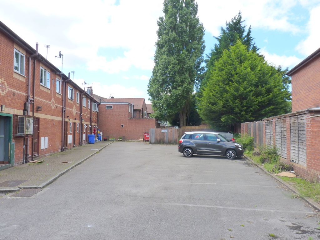 Property photo 2 of 2