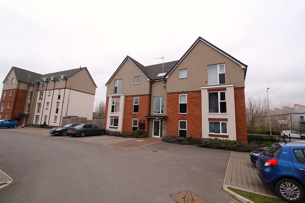 Property photo 1 of 7