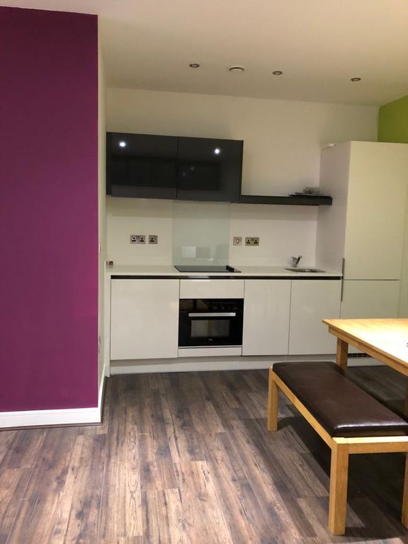 Property photo 2 of 6 8d5739A9-c00E-402d-8E1E-Ead92Aea01E0.Jpg