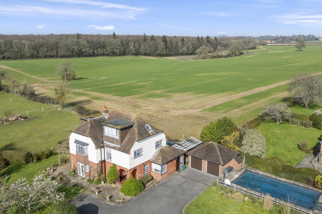 Property photo 1 of 29