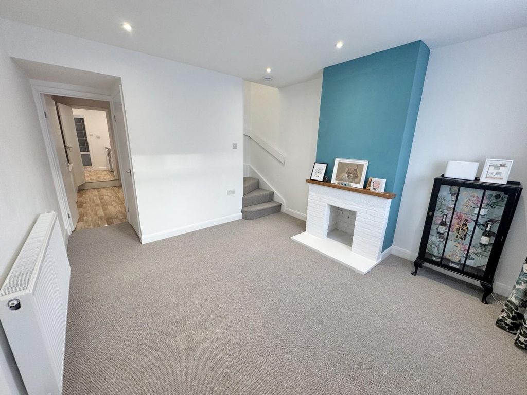 Property photo 2 of 11 Img_2818.Jpg