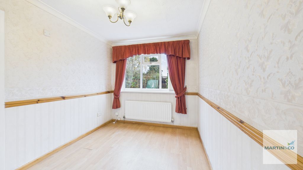 Property photo 3 of 13 Cam03663G0-Pr0209-Still004