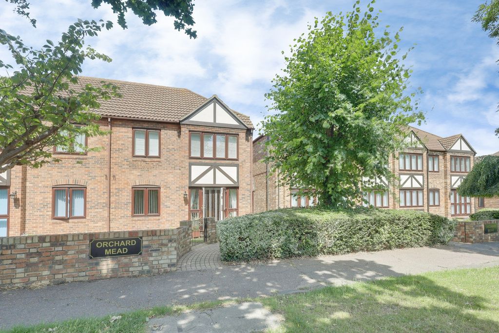 Property photo 1 of 10
