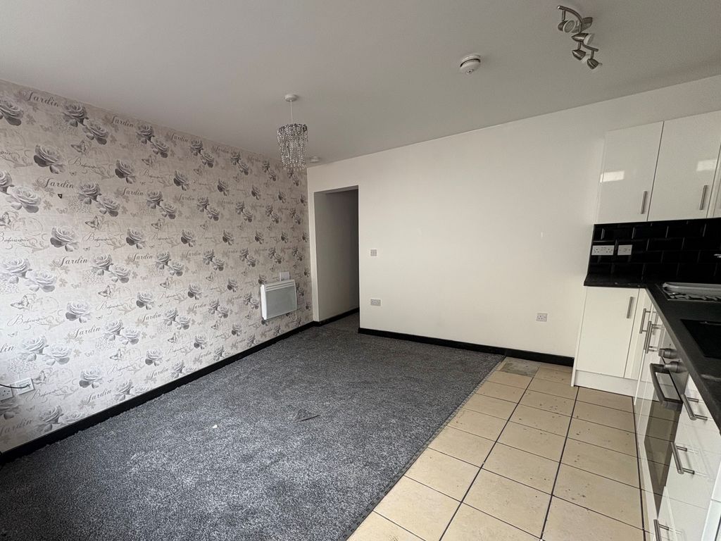 Property photo 2 of 2