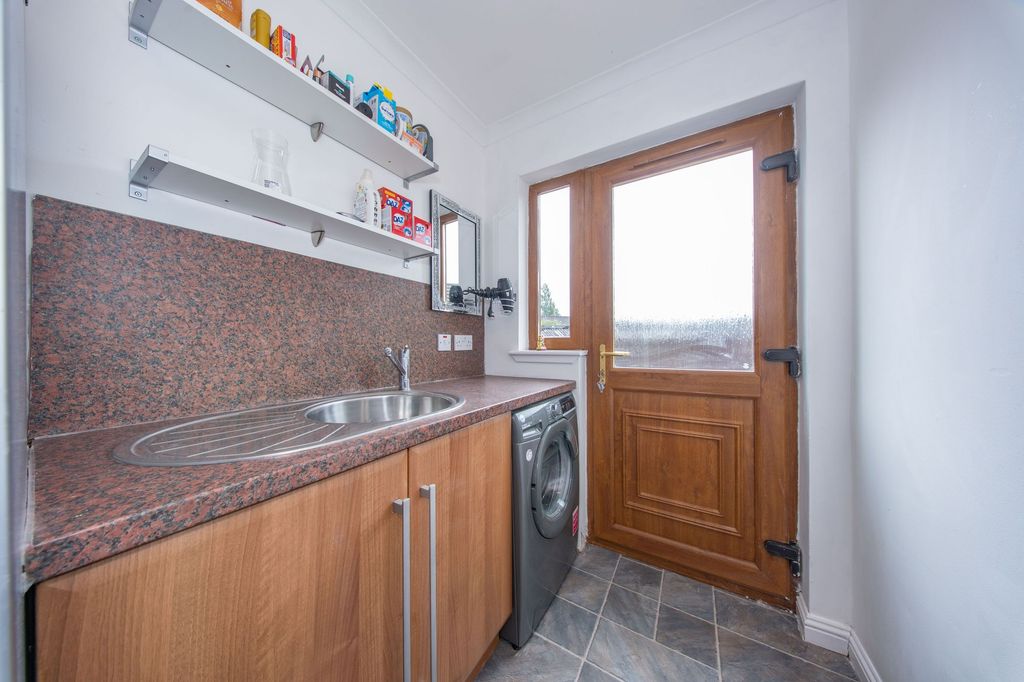 Additional image 11 of 4 bed detached house for sale2 Holmes Court, Broxburn EH52