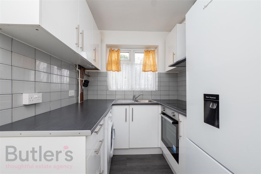 Property photo 1 of 9 Cr-004_Wm.Jpg