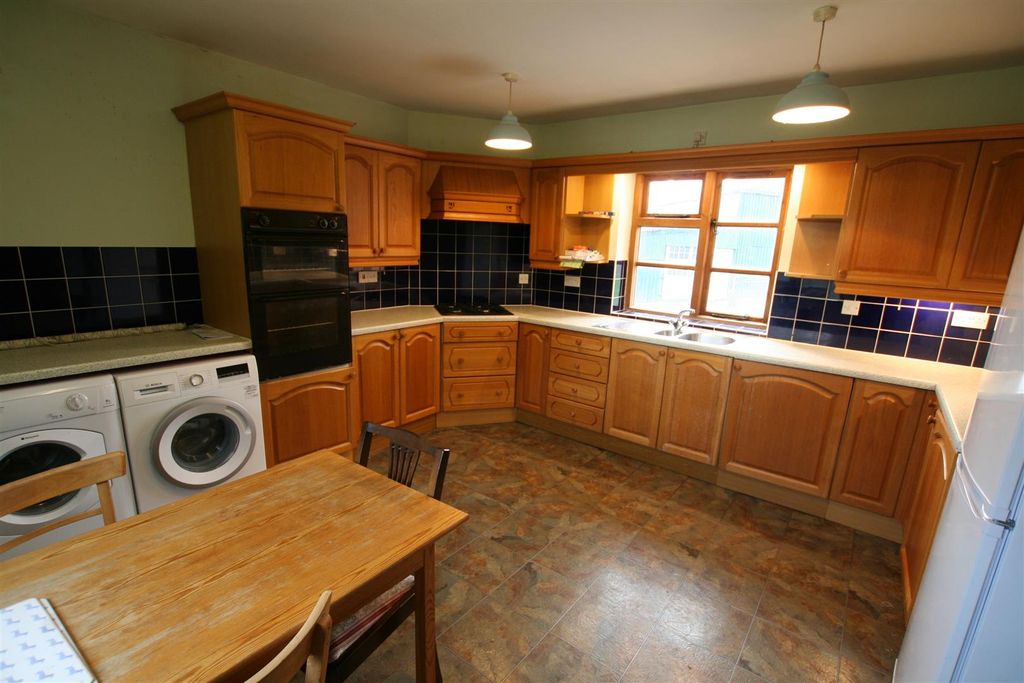 Property photo 3 of 8 Thegranaryhallow,Kitchen1.Jpg