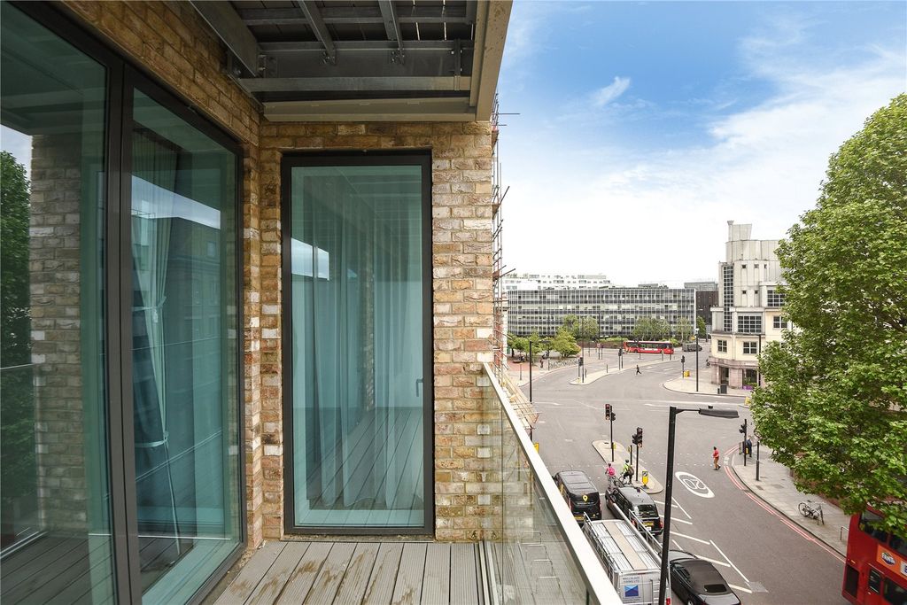 Property photo 1 of 8 View Borough