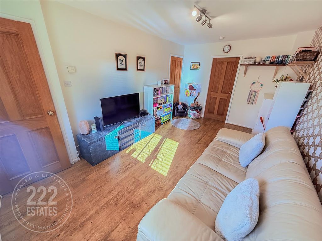 Property photo 3 of 14 Img_3390 (1).Jpg
