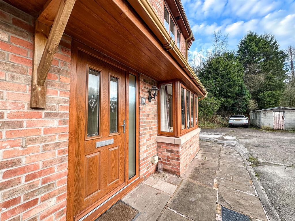 Property photo 3 of 30