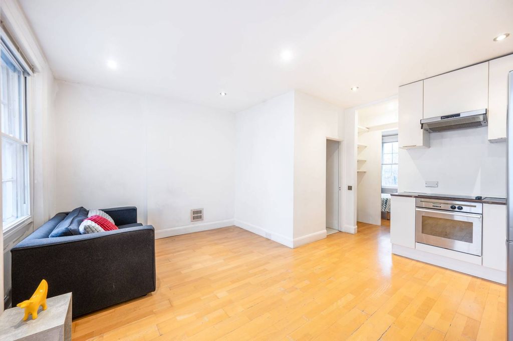 Property photo 3 of 8