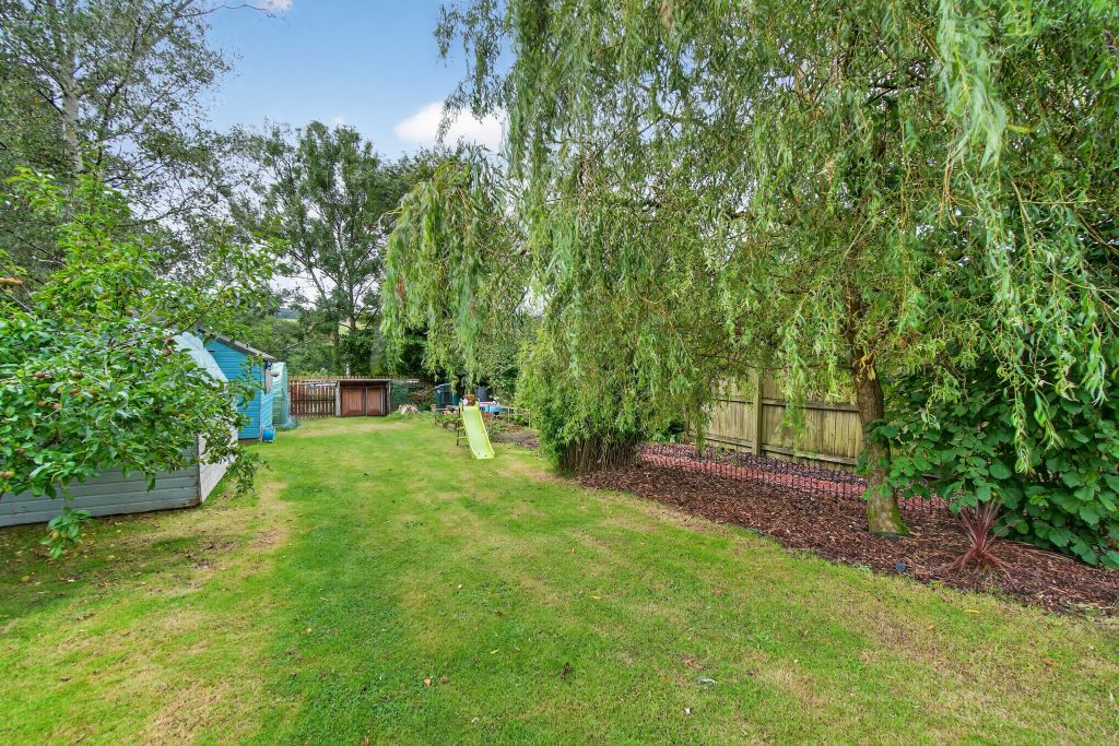 Property photo 2 of 23