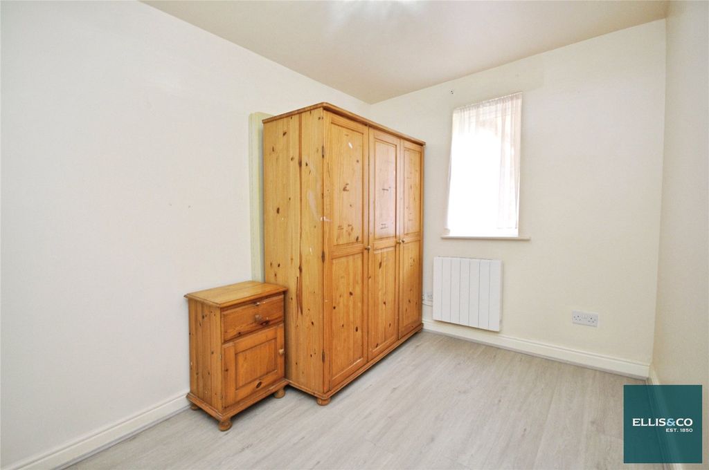 Property photo 2 of 9 Picture No. 04