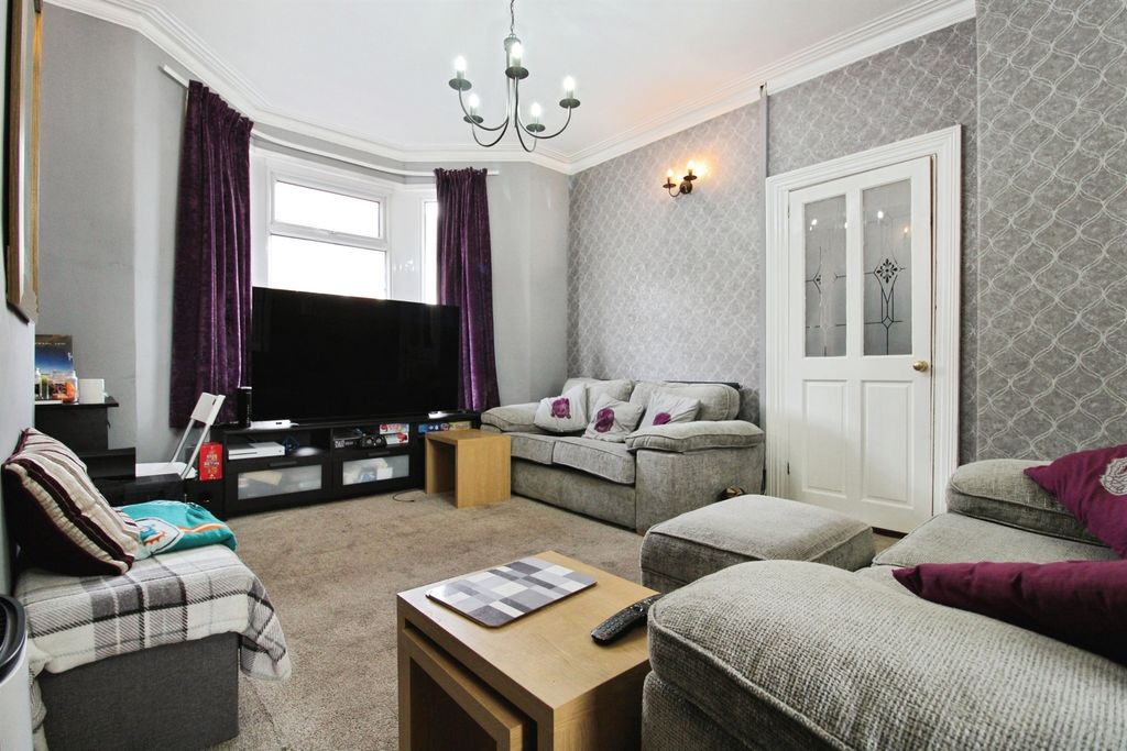 Property photo 2 of 15