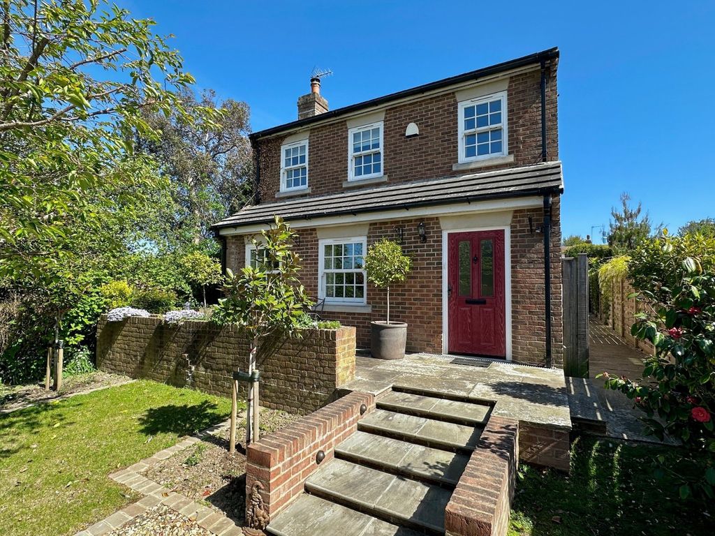 Property photo 1 of 16 Picture No. 15