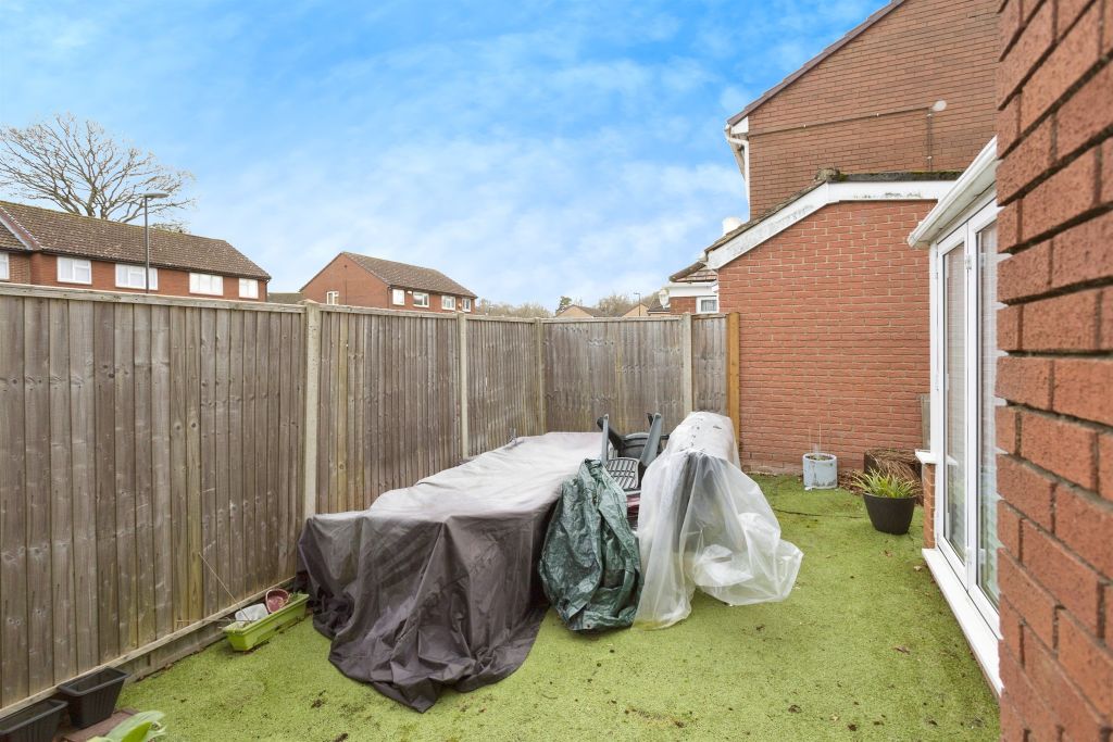 Property photo 2 of 12