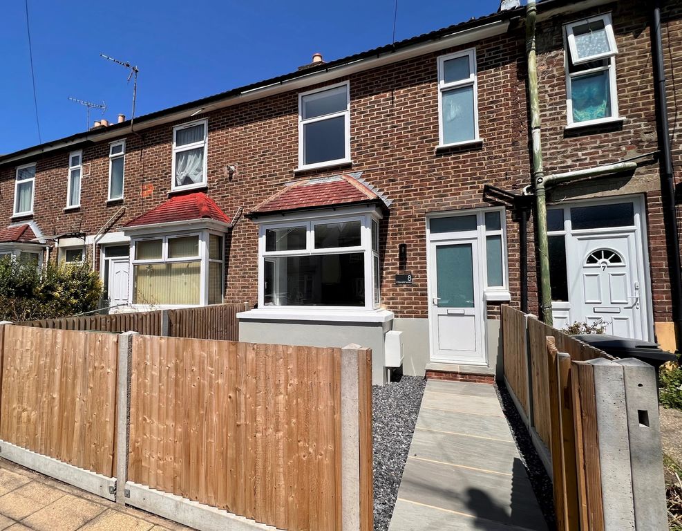 Property photo 1 of 17 1