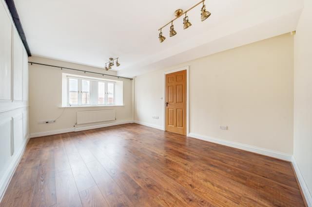 Property photo 3 of 10 Living Room