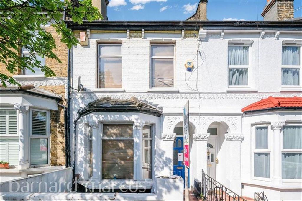 Property photo 1 of 1