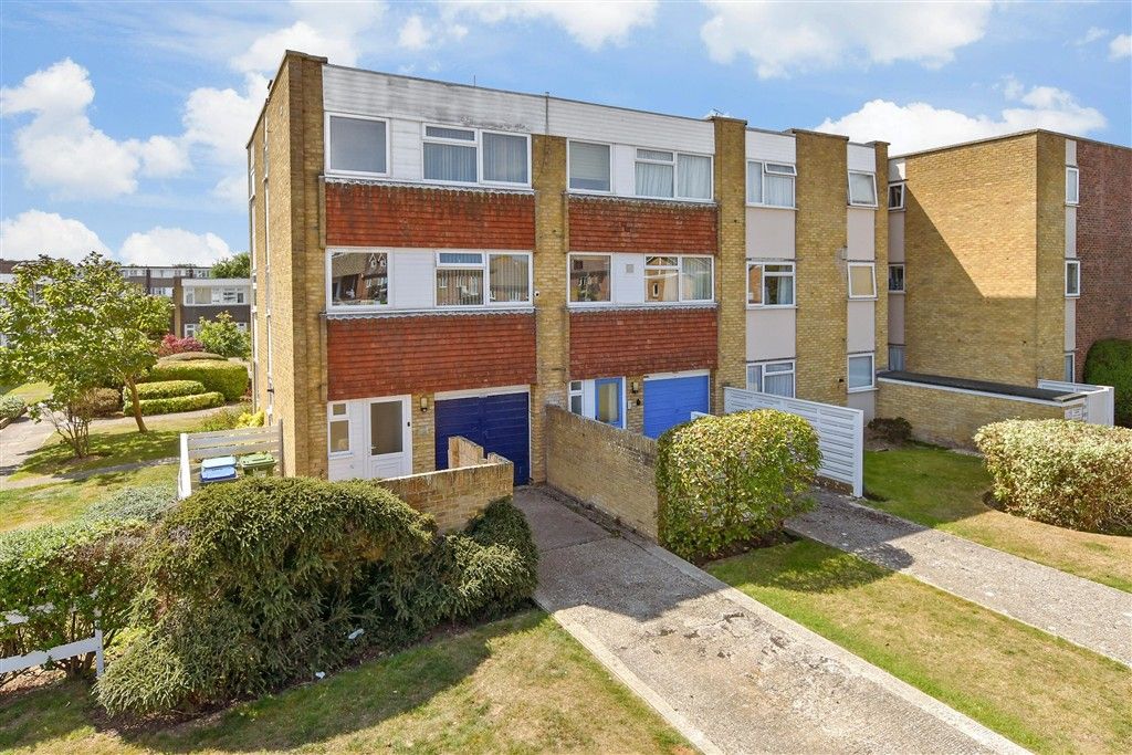 Property photo 1 of 15 External Brochure 1