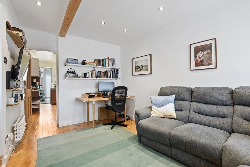 Property photo 3 of 14