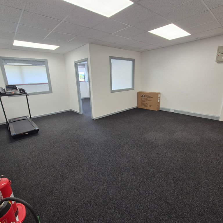 Property photo 2 of 4