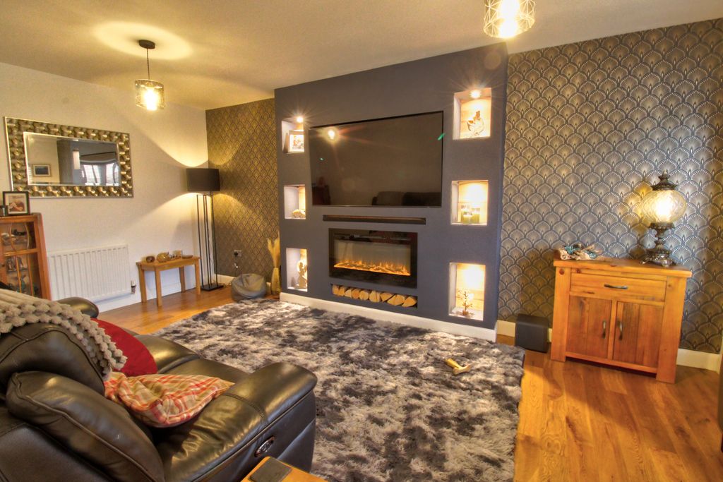 Property photo 2 of 43 Img_1767_8_9