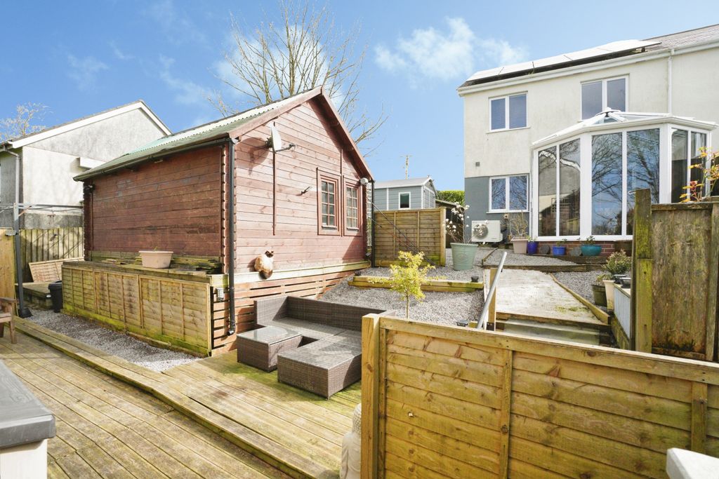 Property photo 1 of 23 Rear Garden
