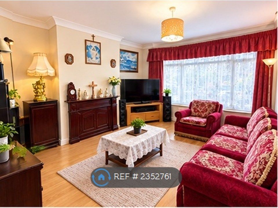 Property photo 1 of 5