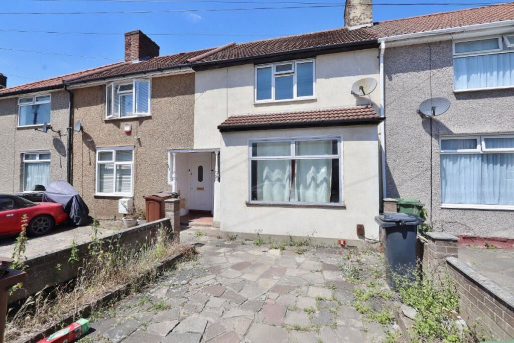 Property photo 1 of 8