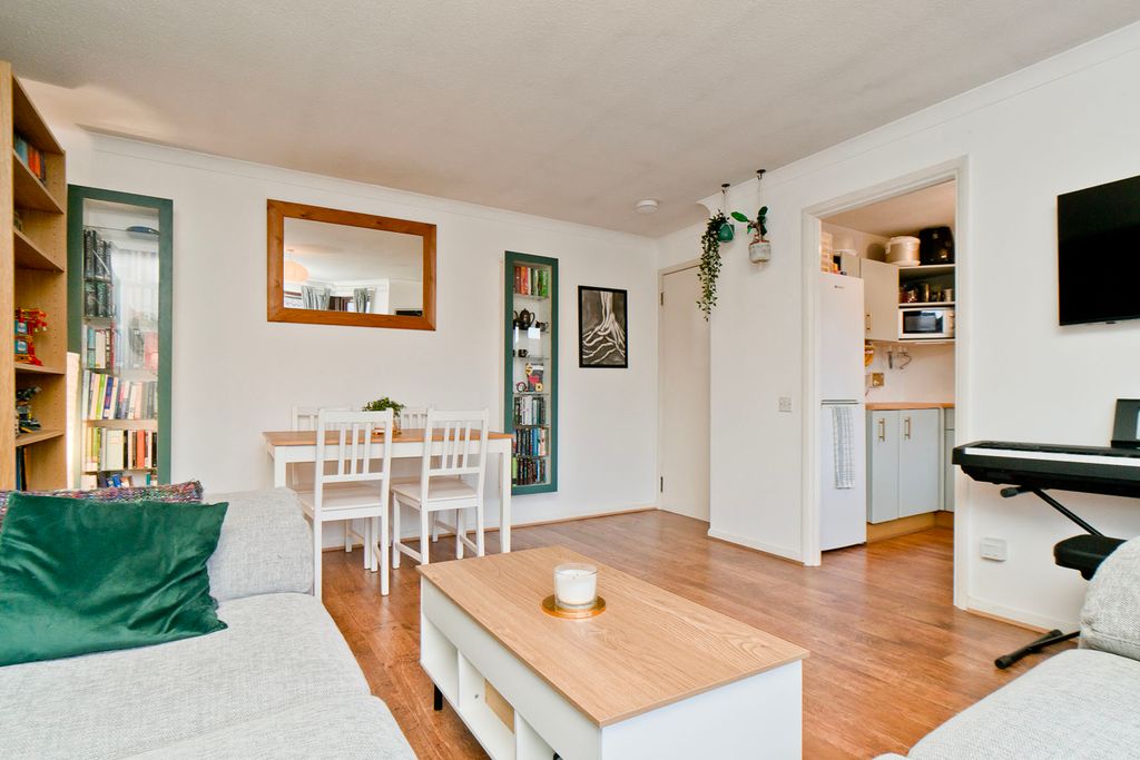 Property photo 3 of 12 Property Image 3