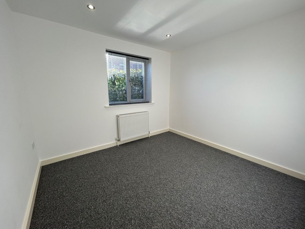 Property photo 3 of 7 Picture No. 13