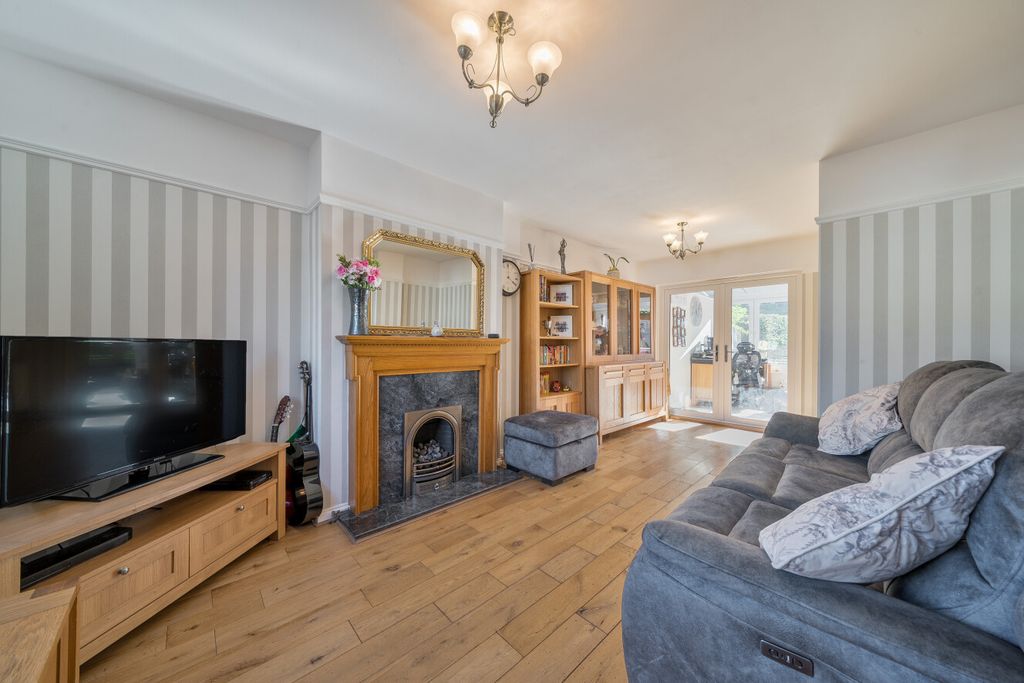Property photo 2 of 19 1523424-4-6Ab176c...