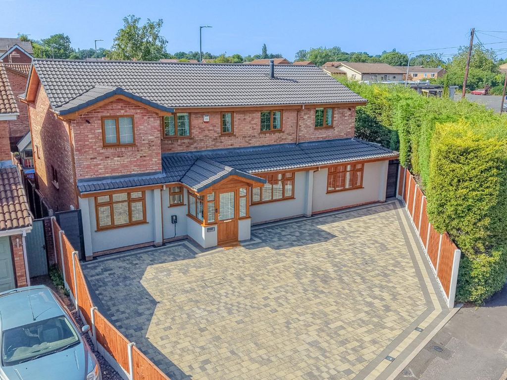 Property photo 1 of 55 Dji_Fly_20260625_165122_0018_1782413860900_Photo.J