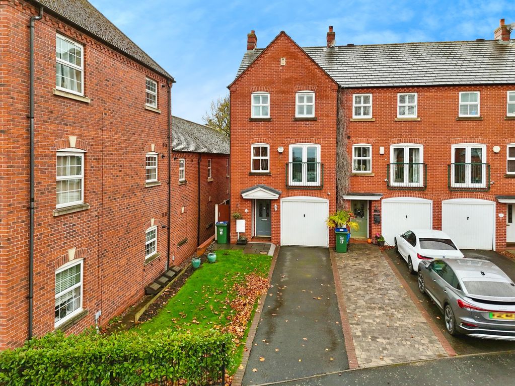 Property photo 1 of 24