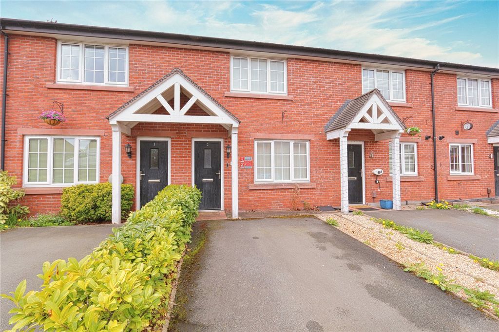 Property photo 1 of 12 External