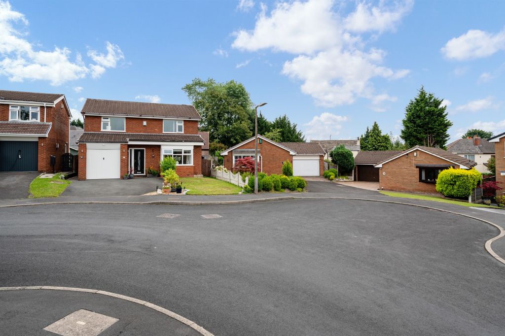 Property photo 1 of 42 4286961