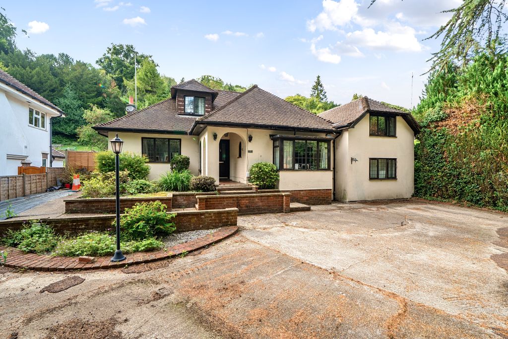 Property photo 1 of 26