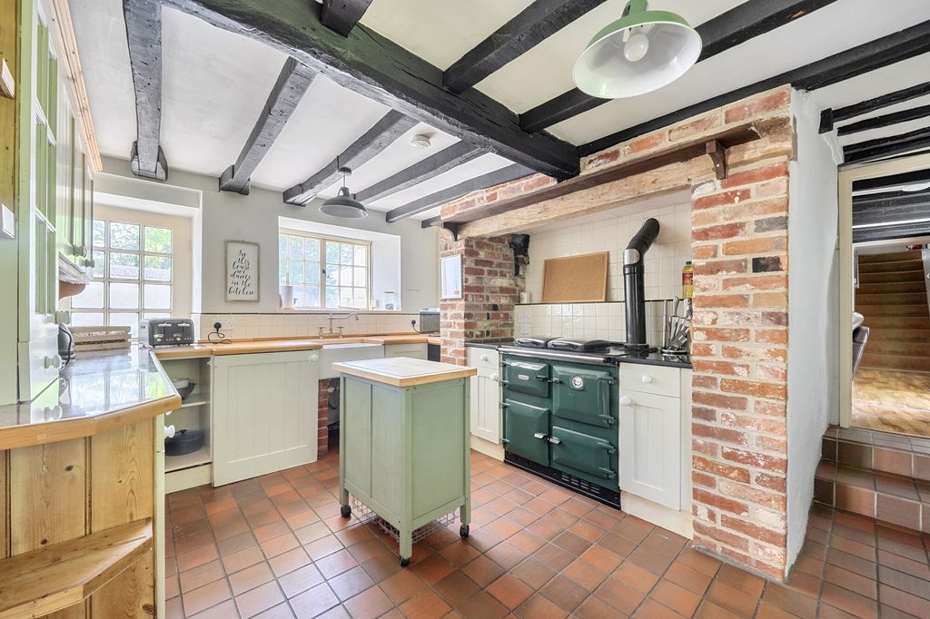 Property photo 3 of 14