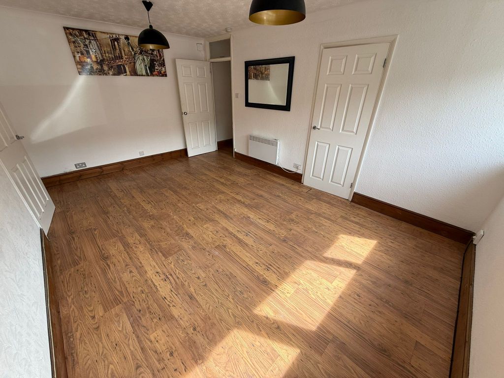 Property photo 1 of 6 Image