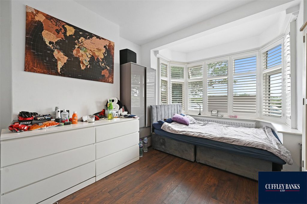 Property photo 3 of 10 Picture No. 03