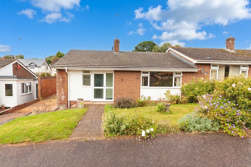 Property photo 1 of 9