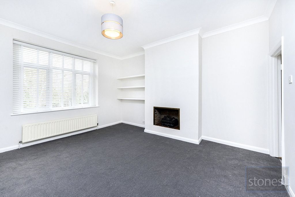 Property photo 3 of 12 Picture No. 02