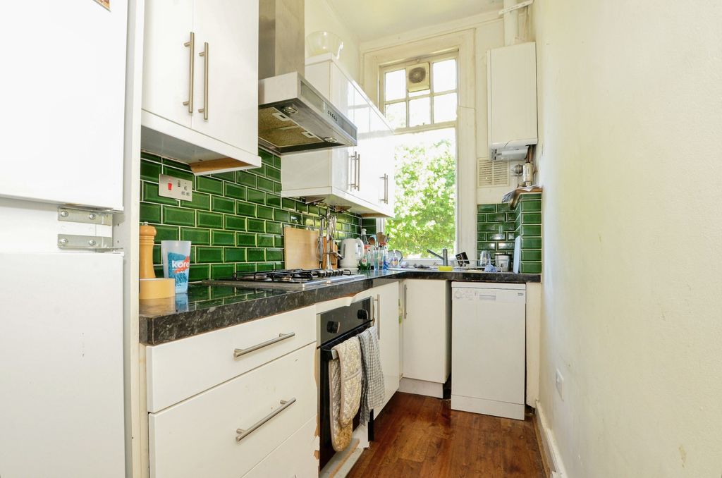 Property photo 3 of 16 Kitchen