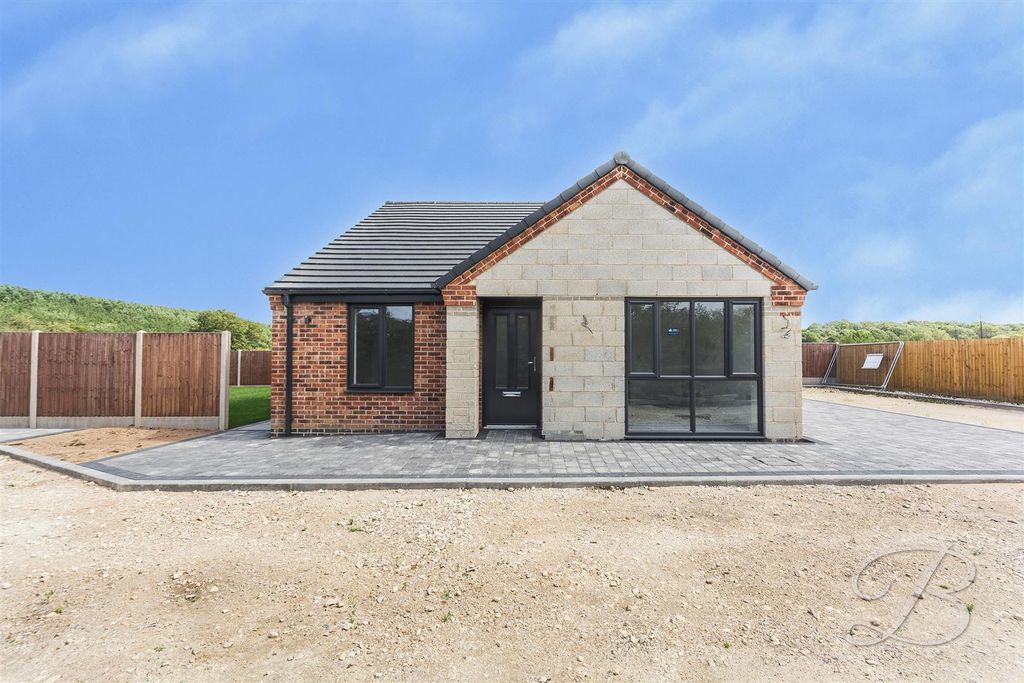 Property photo 1 of 27 CC29.Jpg
