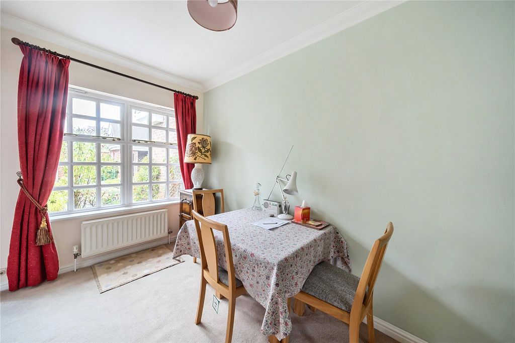 Property photo 3 of 10 Dining Room