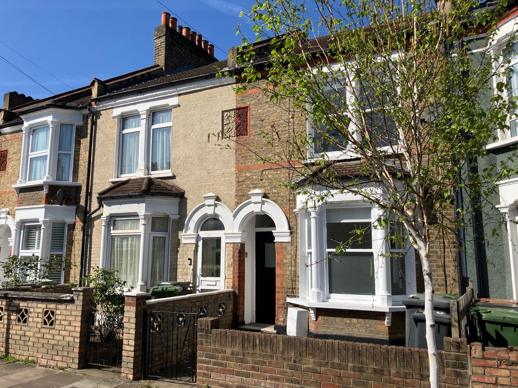 Property photo 1 of 10 1.Exterior.Jpg