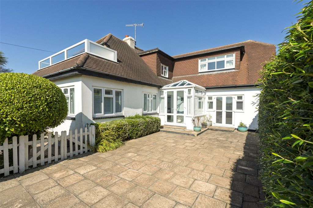 Property photo 1 of 35 Picture No. 48